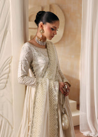 Nira - Kanwal Malik