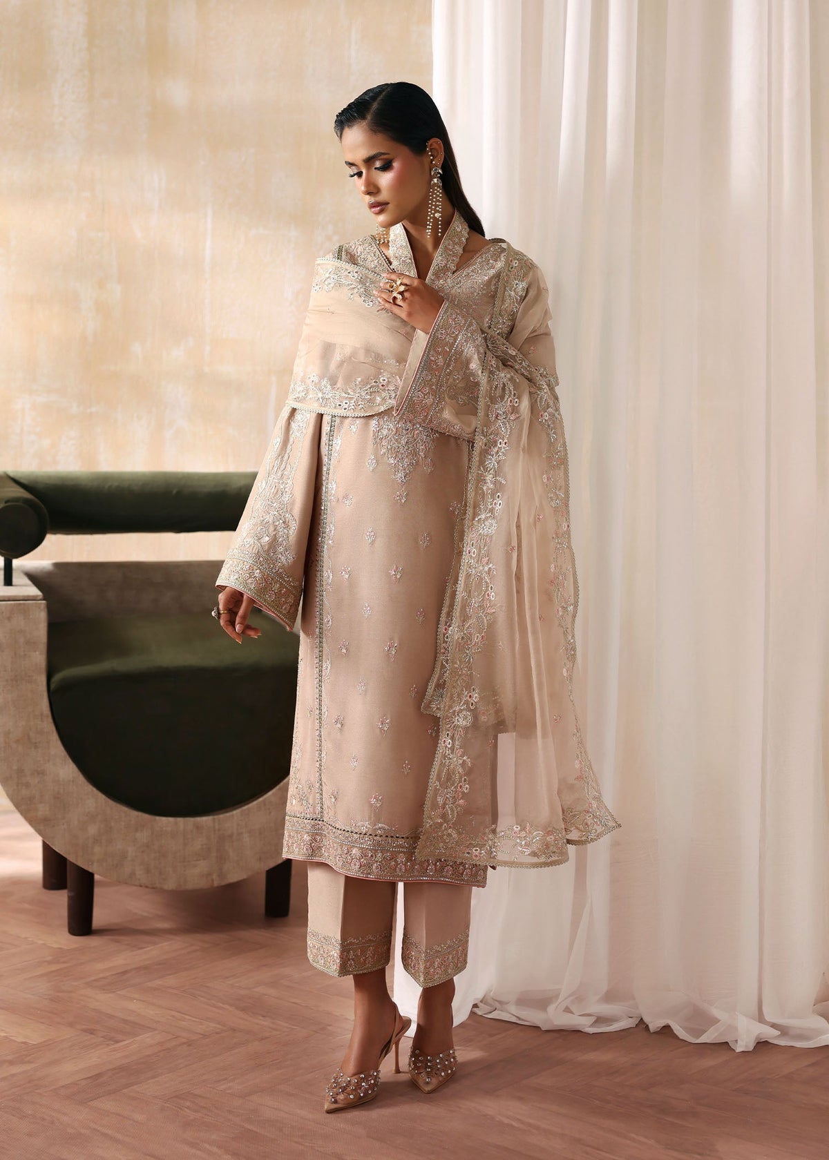 Hooria - Kanwal Malik