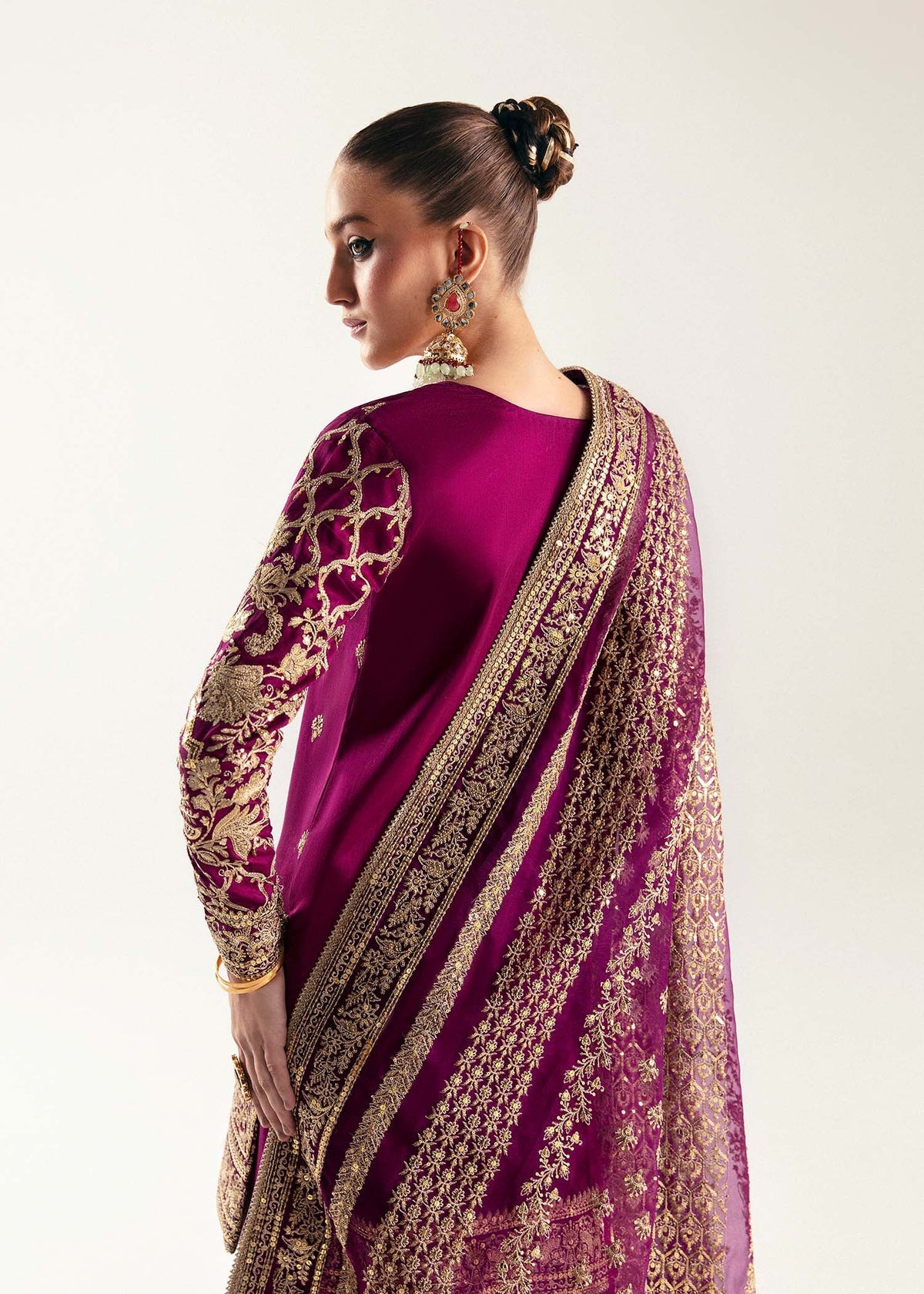 Hania - Kanwal Malik