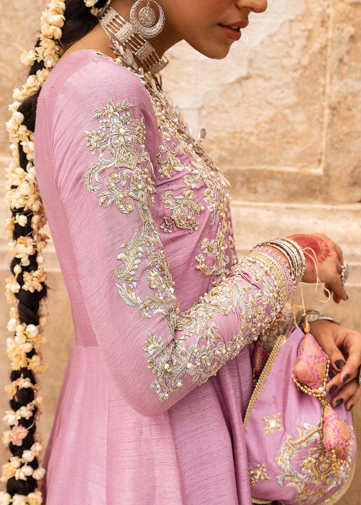 Kaasni - Kanwal Malik