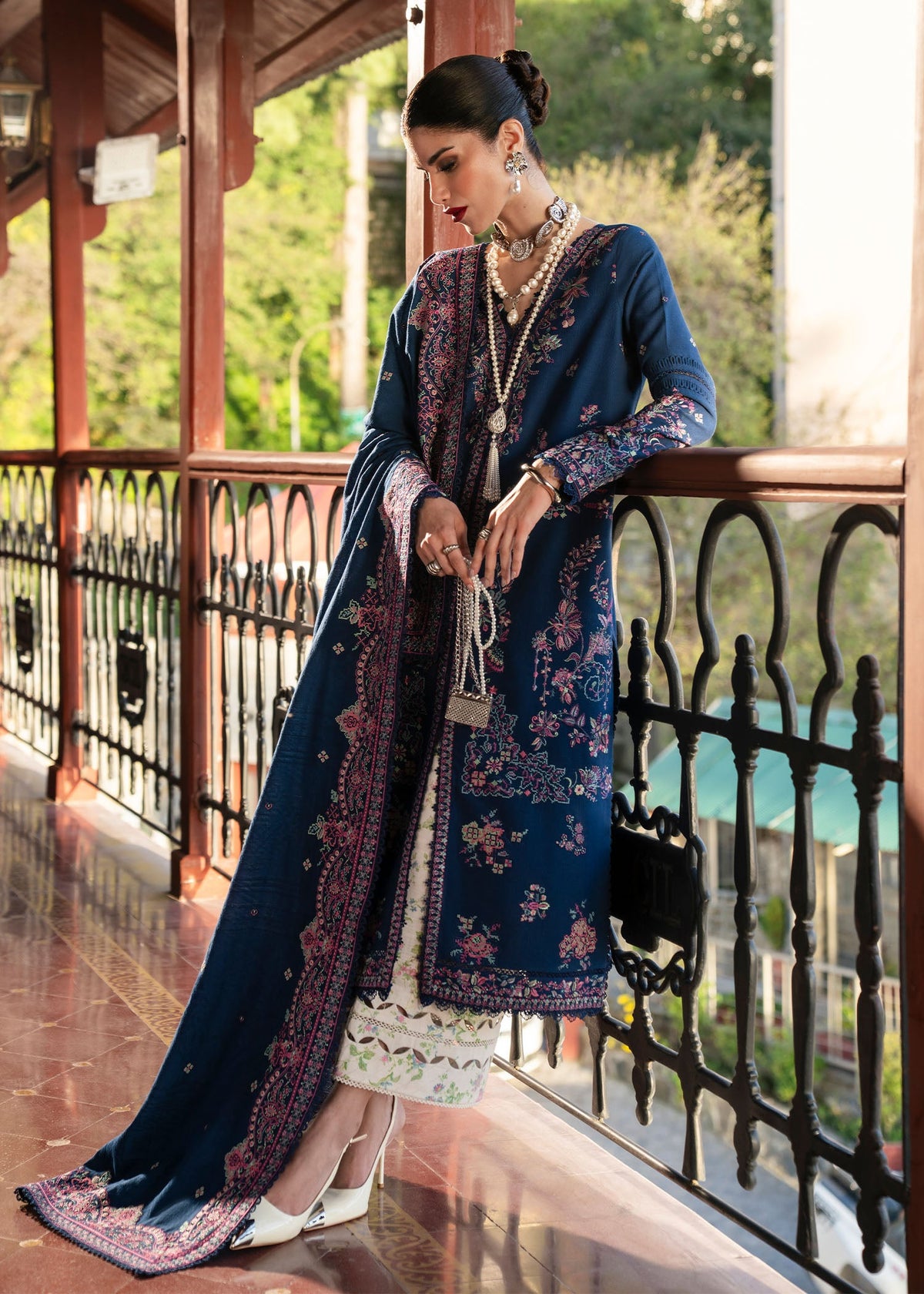 Nishwa - Kanwal Malik