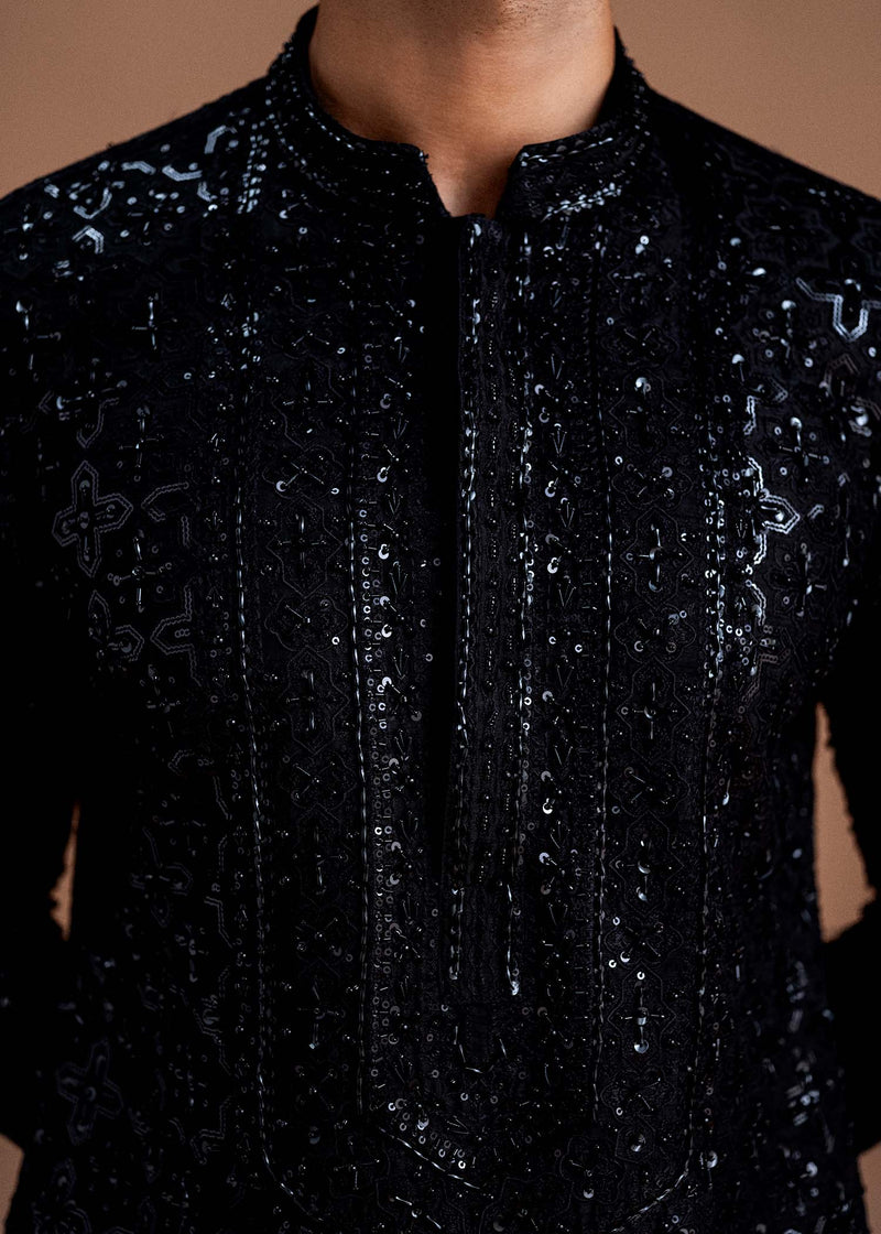 Nayal - Kanwal Malik