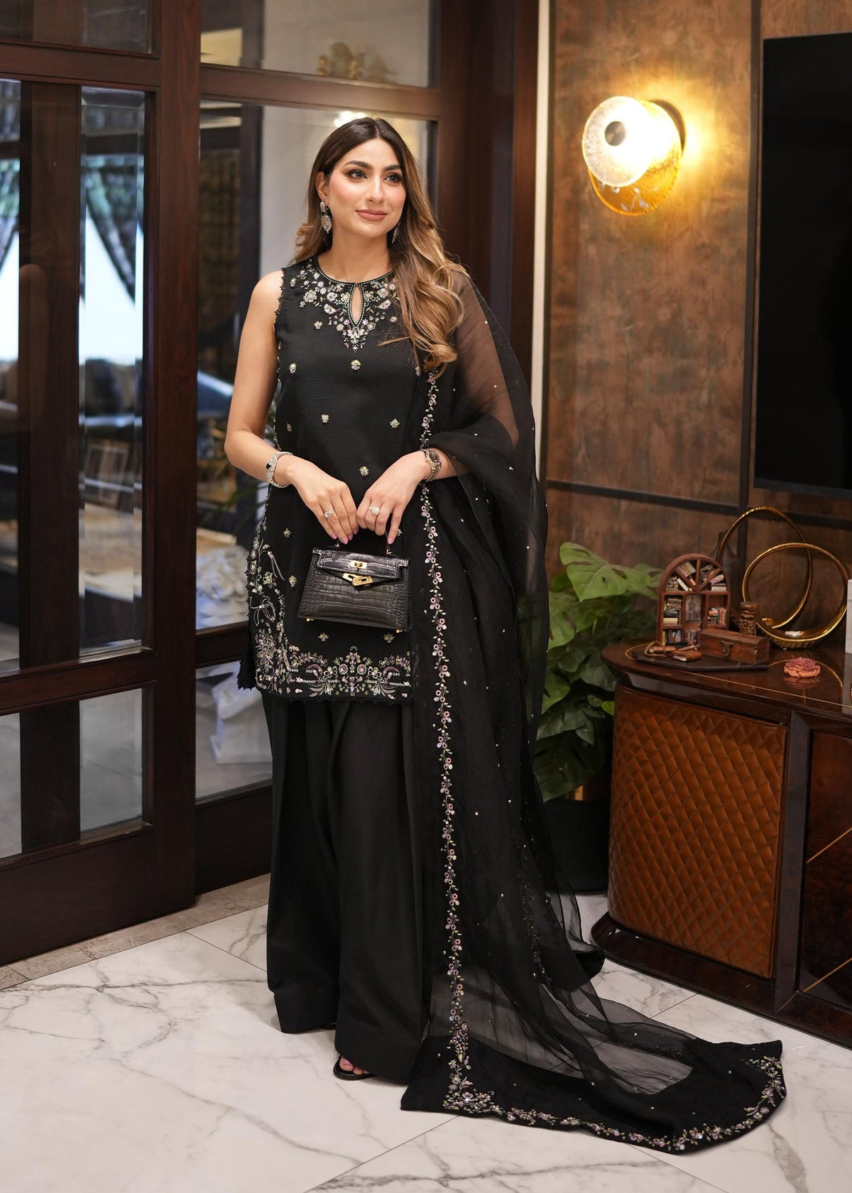 Miraal - Kanwal Malik