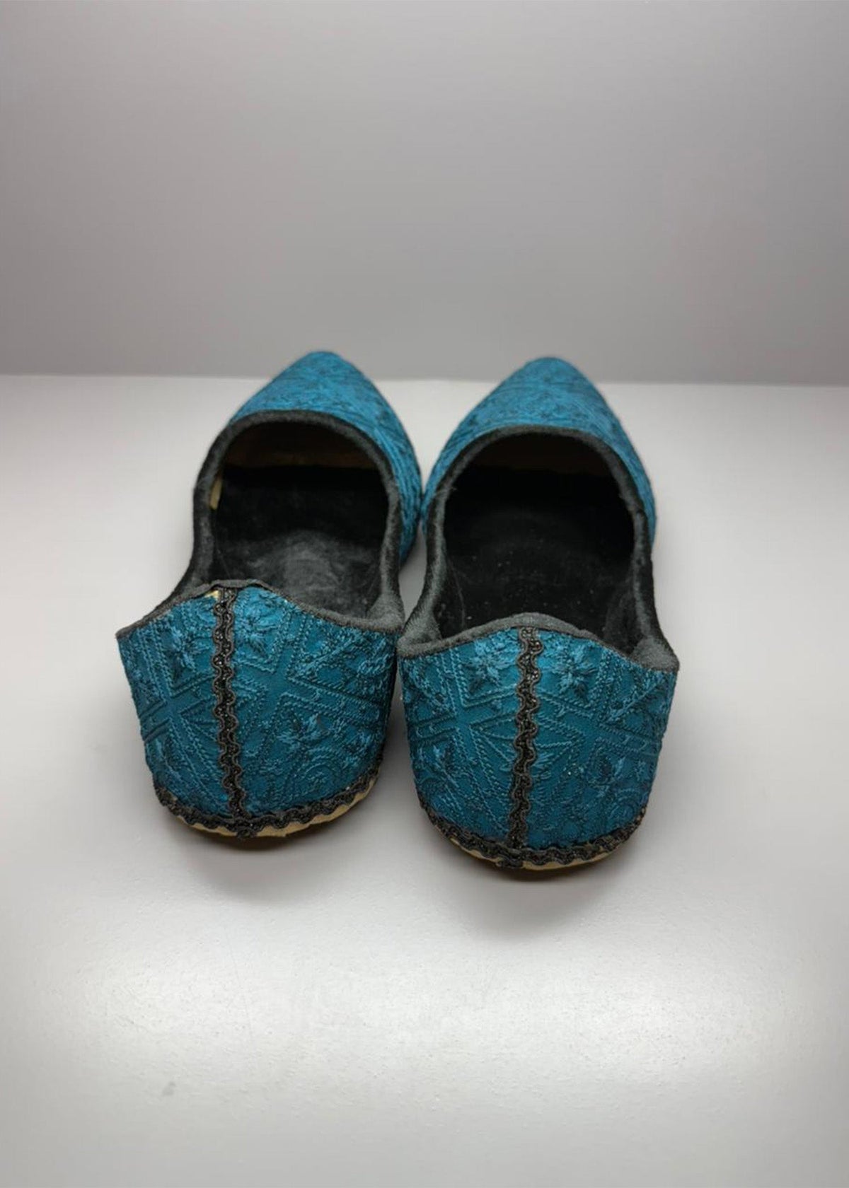 Saif Shoes With Embellishment