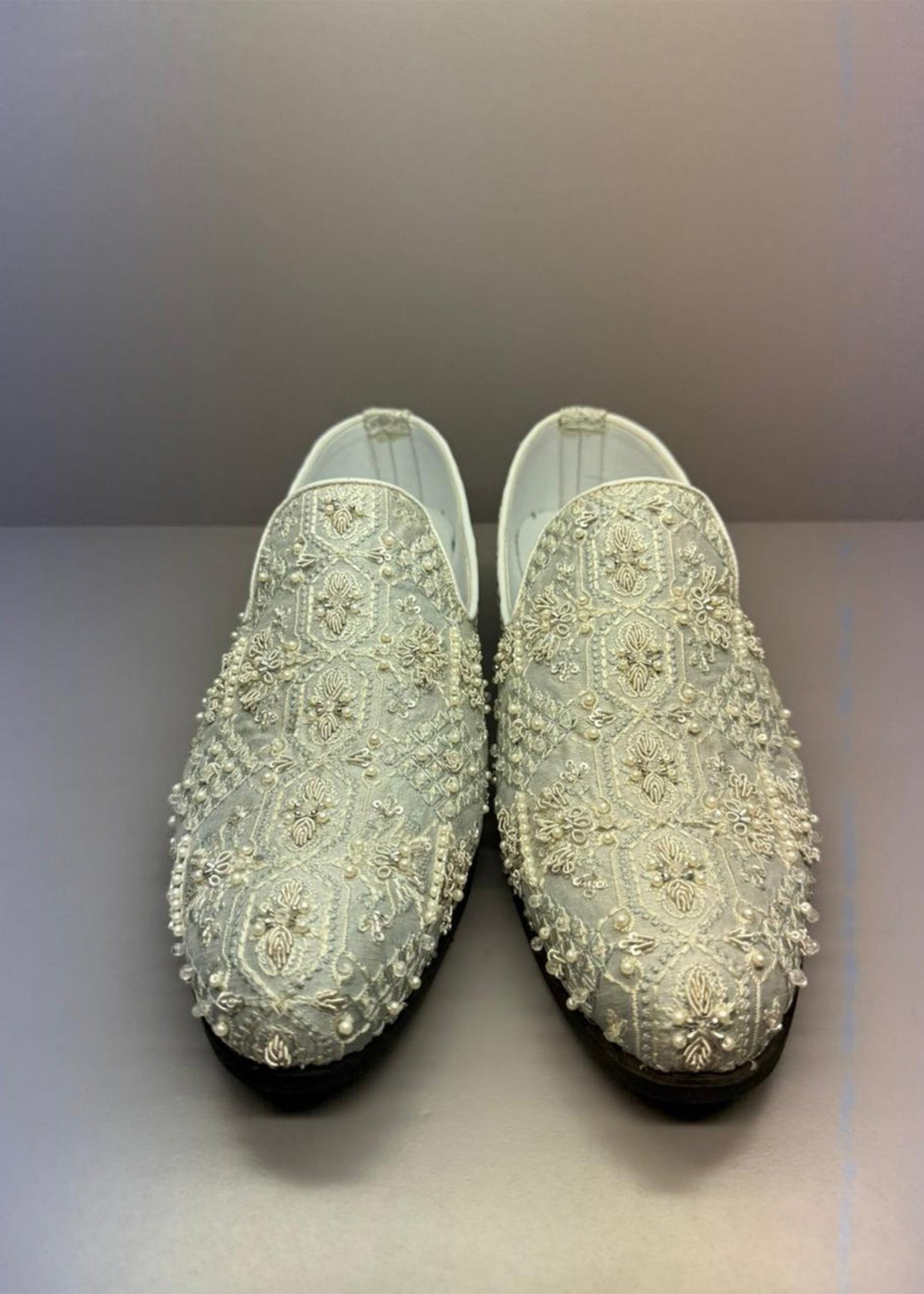 Izaar Shoes Without Embellishment